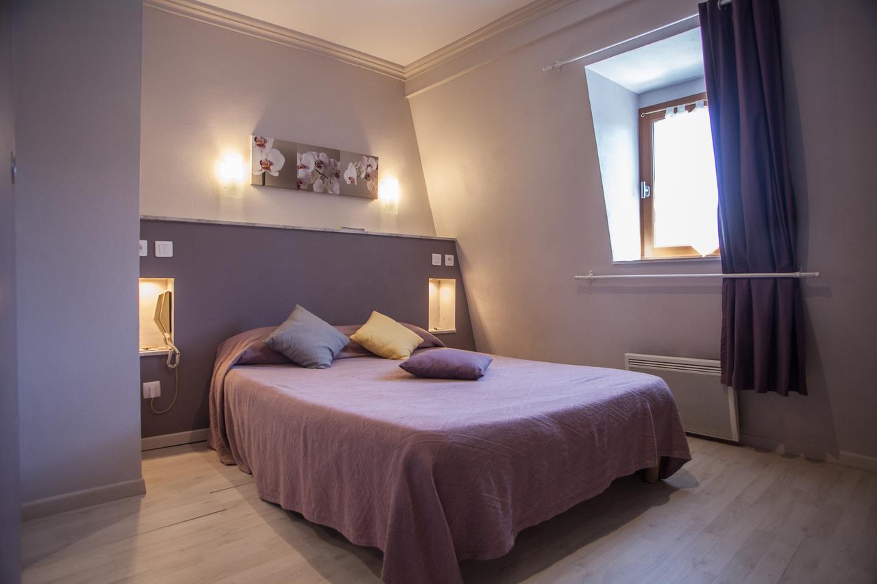Logis Hotels - Auberge De L'Ile - Hotel 3 Etoiles Et Restaurant Creysse  ภายนอก รูปภาพ